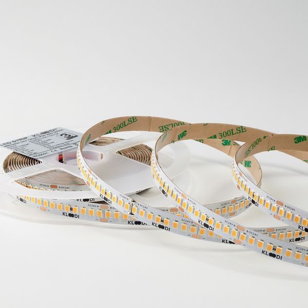 Светодиодная лента Kloodi KD2835-224-15W-3К-24V HE 15W 224Led 3000K 2100Lm IP20 24V, 1м KD2835-224-15W-3К-24V HE