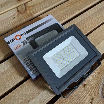 Прожектор вуличний світлодіодний BIOM 50W S5-SMD-50-Slim 6200К 220V IP65 00-00014579